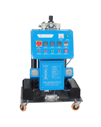 鋁型材填充發(fā)泡機(圖1) Q2600D鋁型材填充發(fā)泡機